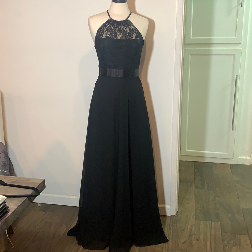 Max and Cleo Lace Dress